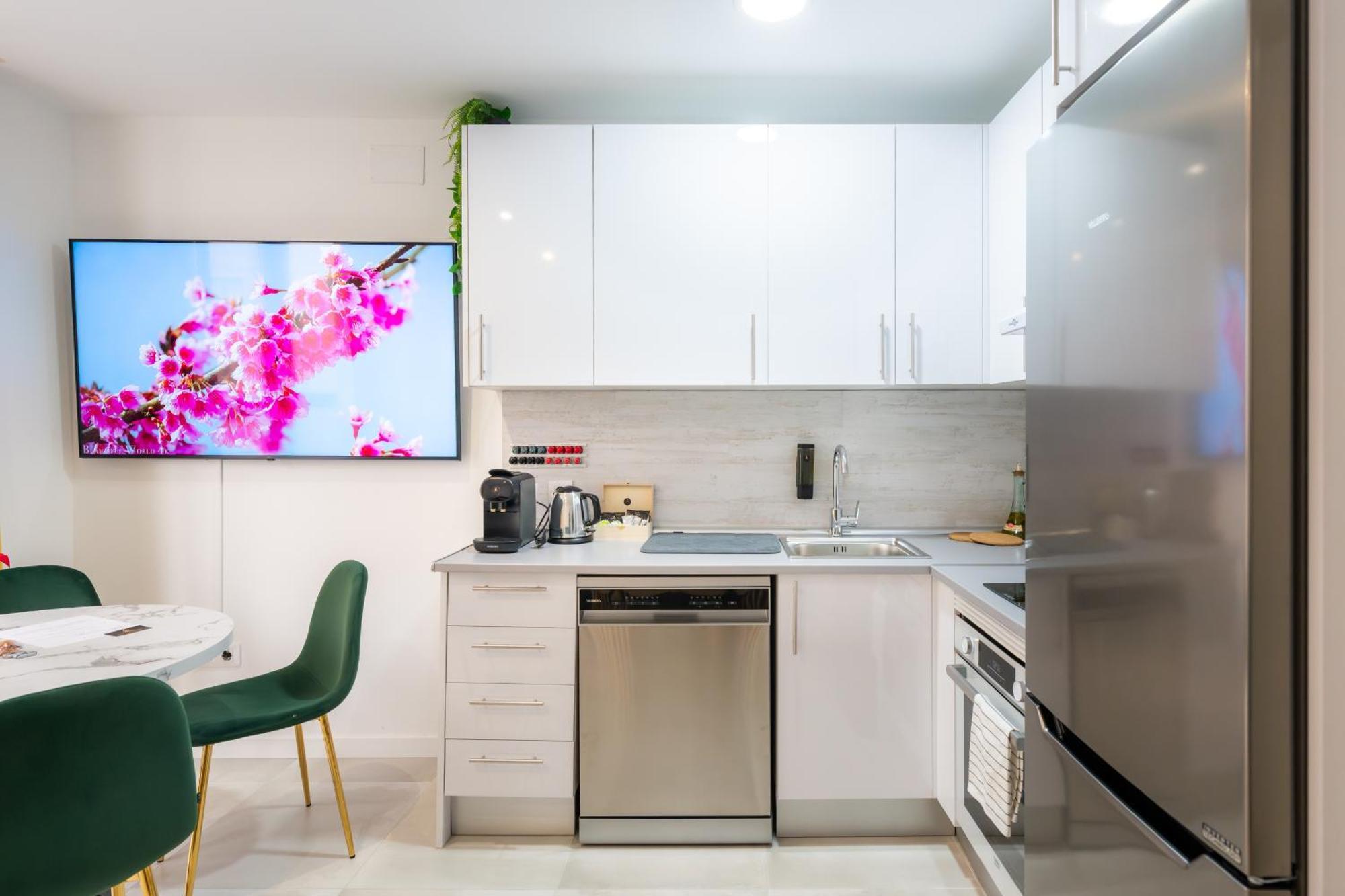 Lemon Apartment & Hotels Bernabeu Μαδρίτη Εξωτερικό φωτογραφία